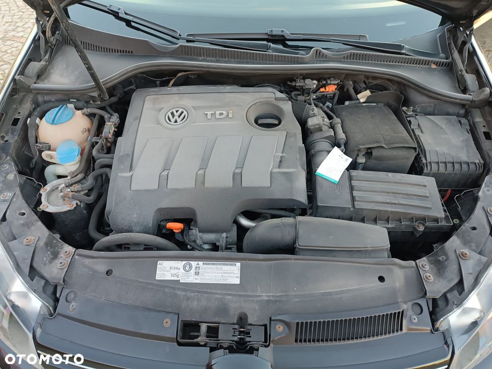 Volkswagen Golf 1.6 TDI DPF BlueMotion Technology Comfortline - 20