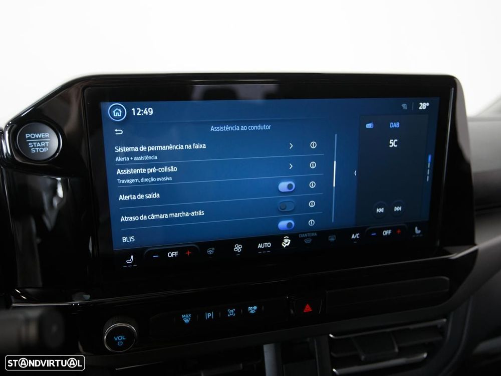 Ford Tourneo Custom 320 L1H1 VA Auto Titanium - 23