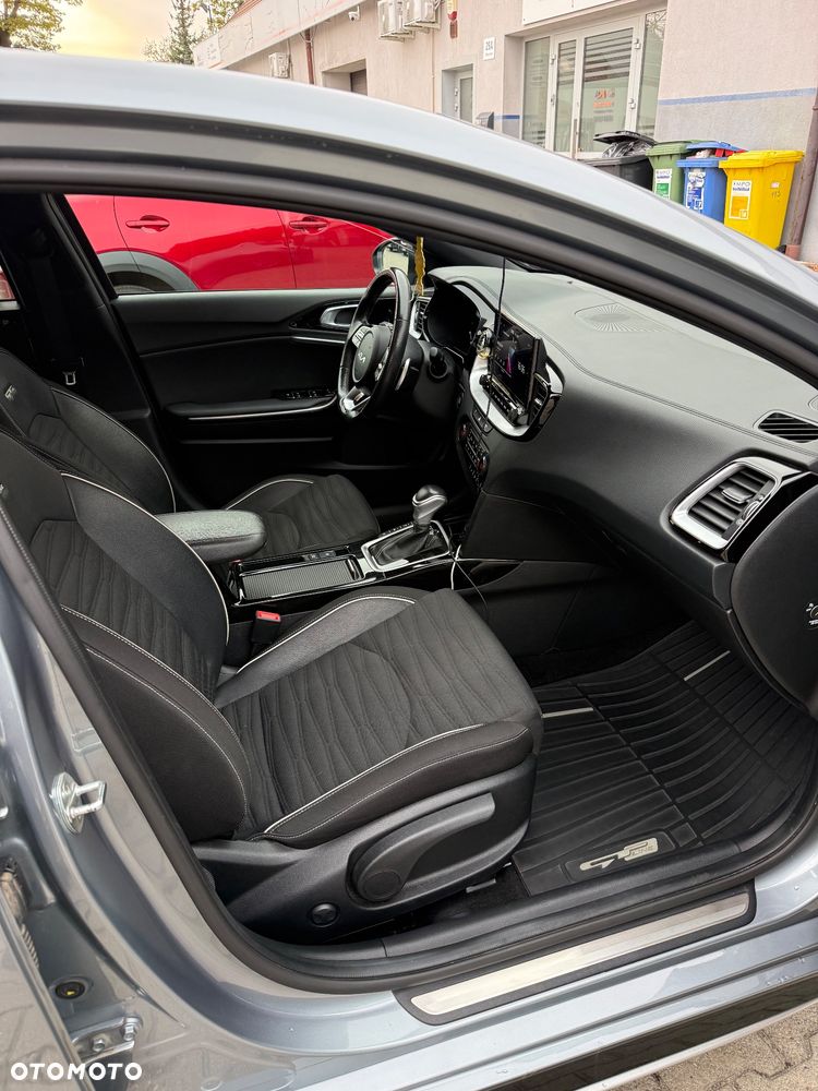 Kia ProCeed - 14