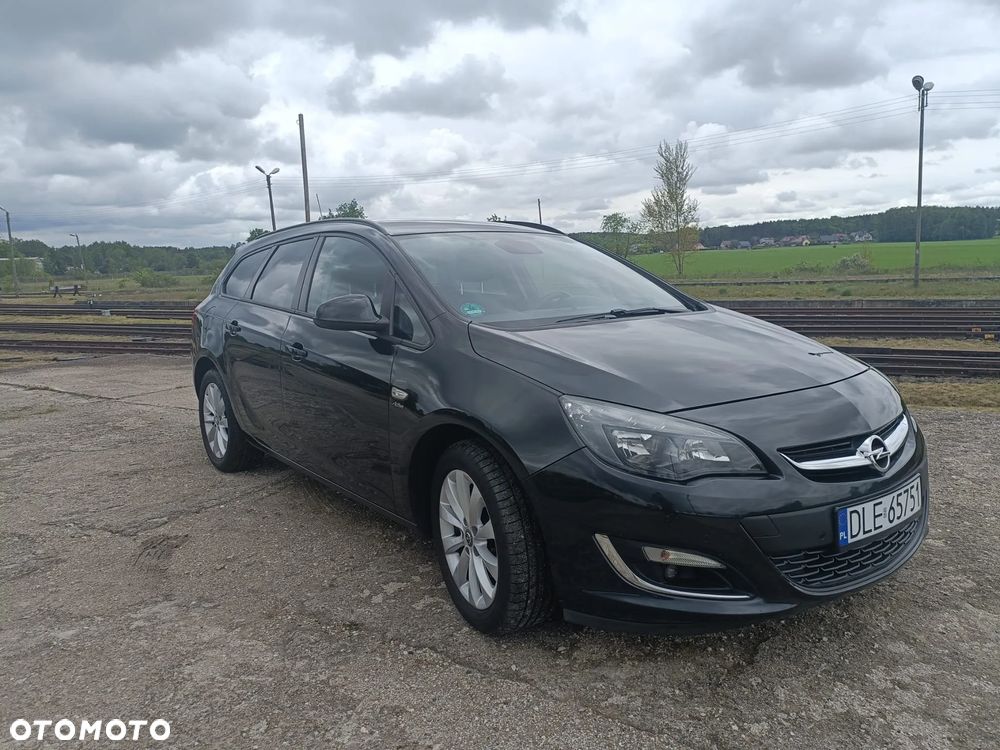 Opel Astra 1.7 CDTI DPF ecoFLEX Start/Stop ENERGY - 2