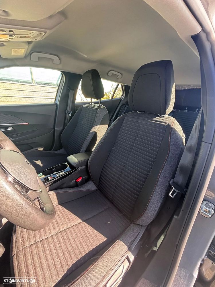 Peugeot e-2008 Active Pack - 9