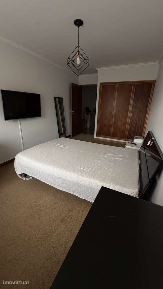Quarto próximo ao centro  do Furadouro 300 mts da Praia - Grande imagem: 2/9