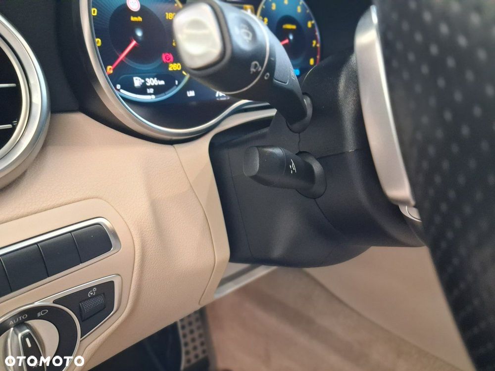 Mercedes-Benz Klasa C - 23