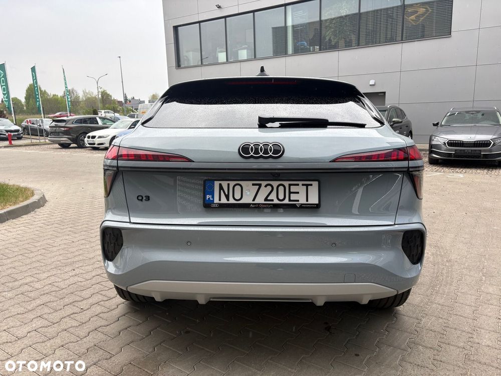 Audi Q3 - 6