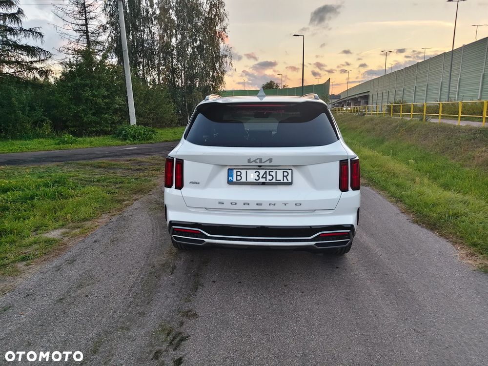 Kia Sorento - 11
