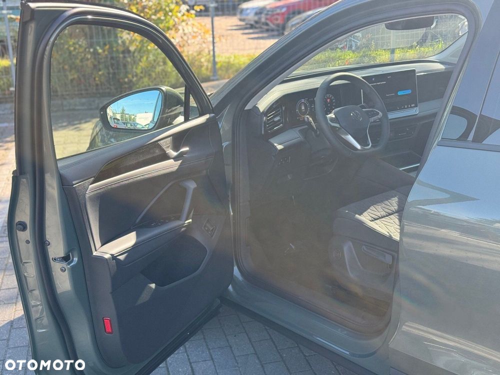 Volkswagen Tiguan - 18