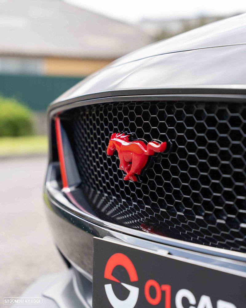 Ford Mustang - 5