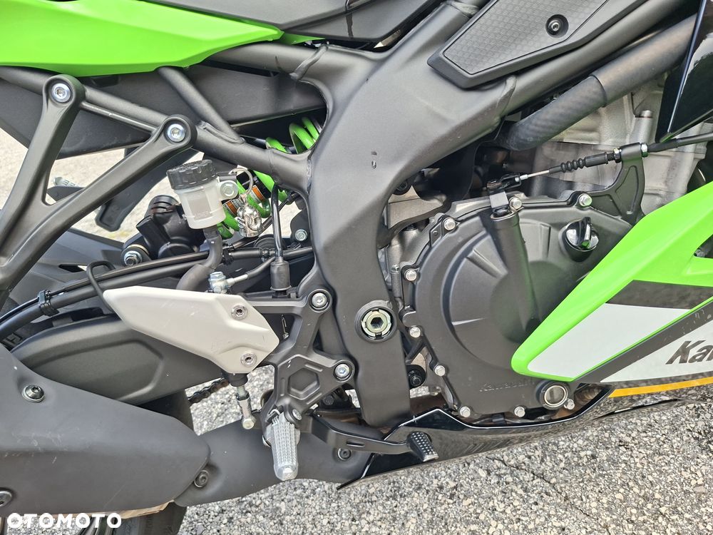 Kawasaki Ninja 400 - 15