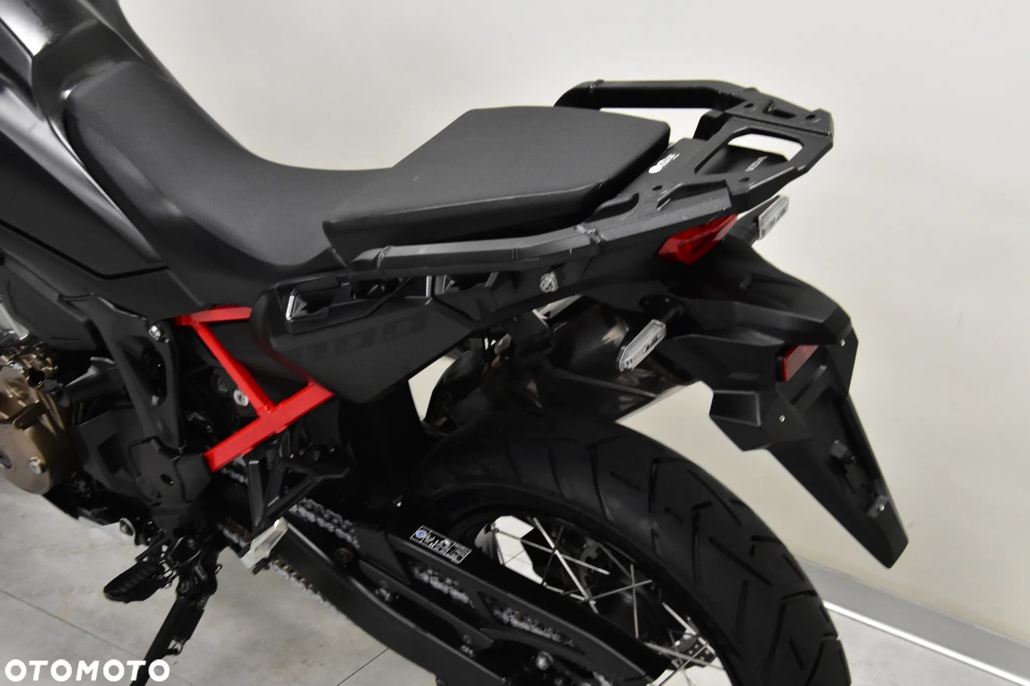 Honda CRF - 18