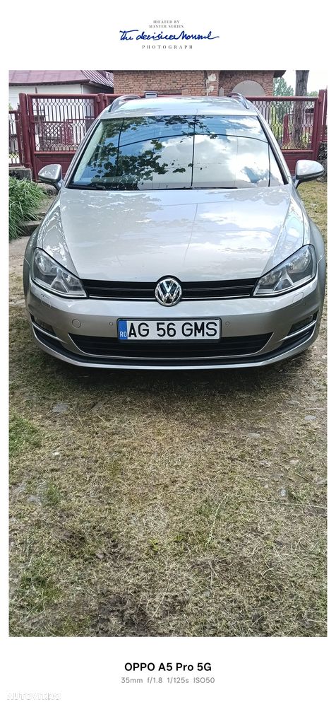 Volkswagen Golf 1.6 TDI BlueMotion Technology Comfortline - 23