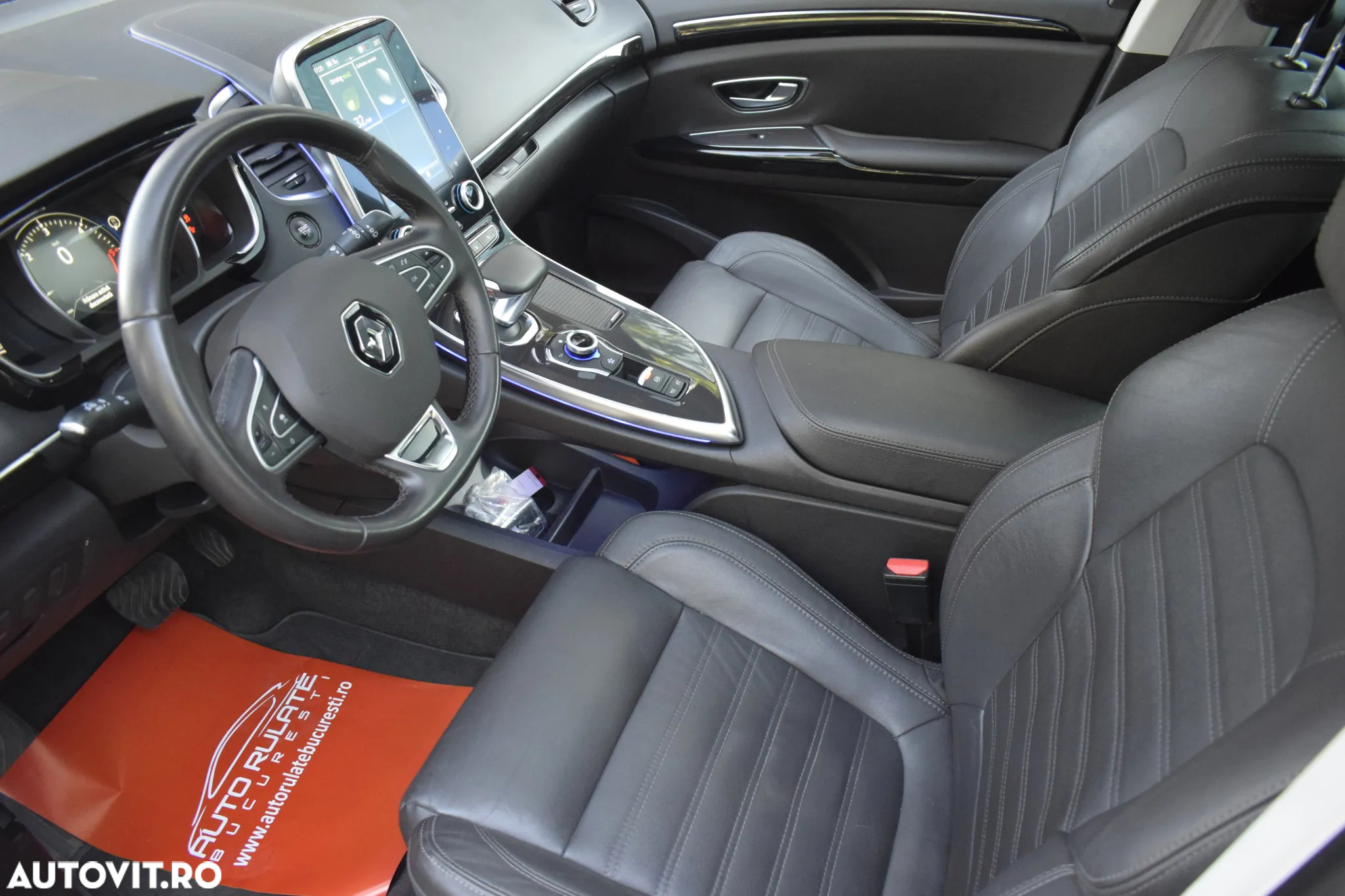 Renault Espace Energy dCi 160 EDC Intens - 11