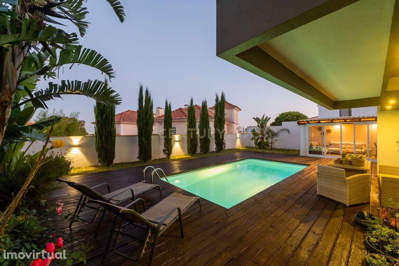 Moradia Soberba T4+2 | Leceia - Oeiras - Grande imagem: 3/57