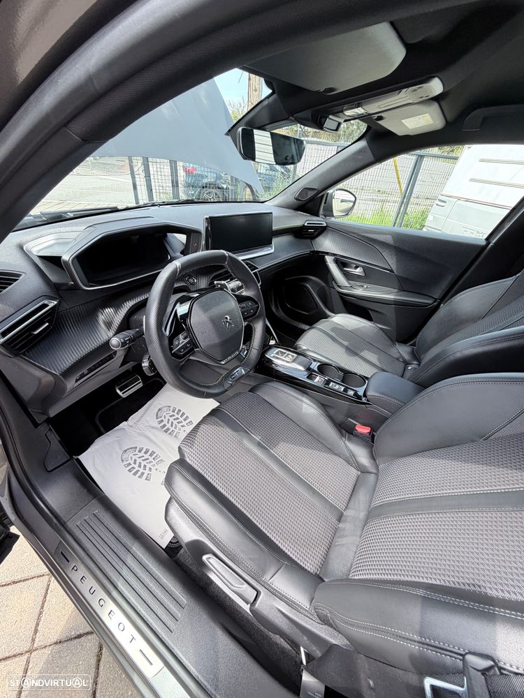 Peugeot 2008 1.2 PureTech GT Pack EAT8 - 19