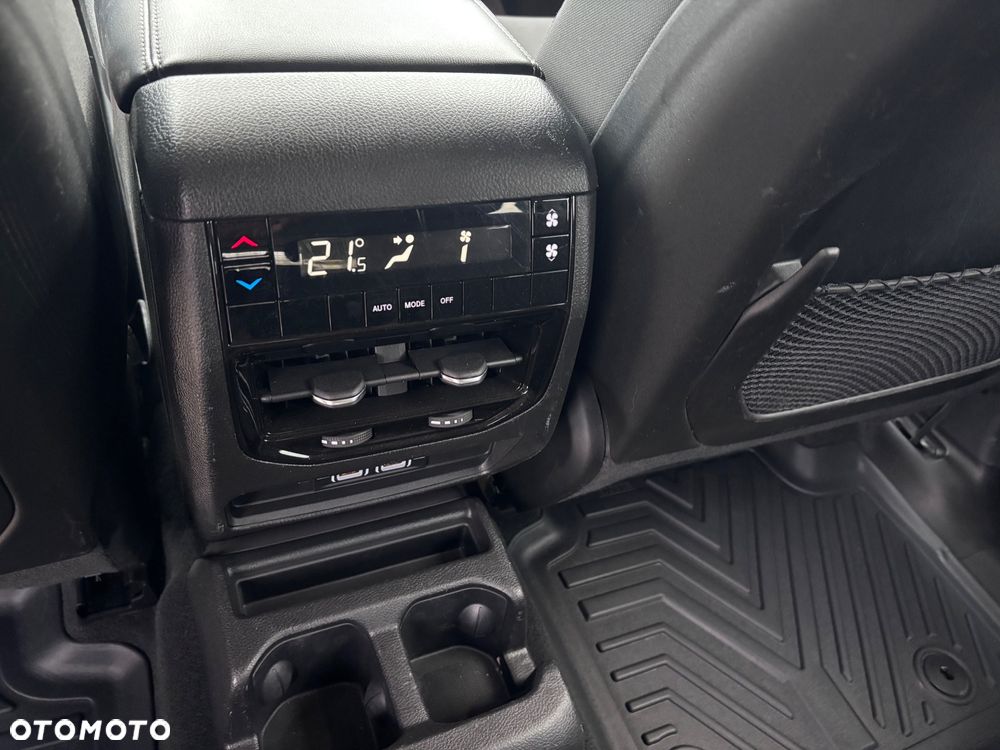 Jeep Grand Cherokee 3.6 V6 Pentastar 4WD Automatik Laredo - 18