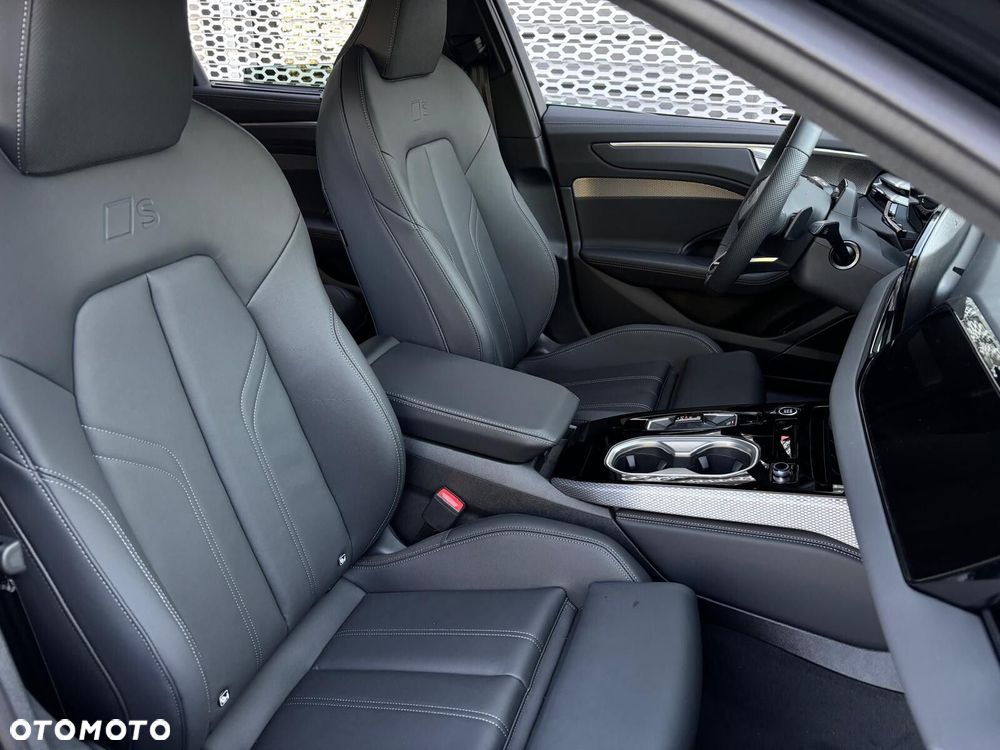 Audi A6 Avant - 11