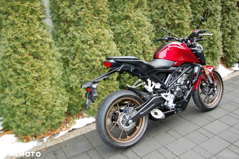 Honda CB - 3
