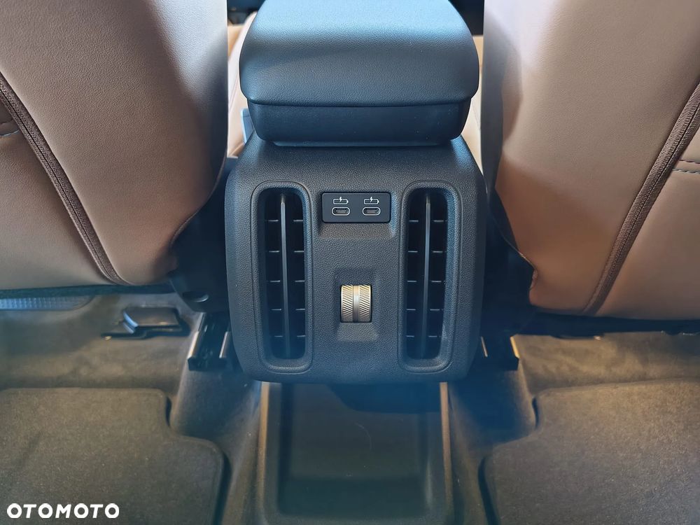 MINI Countryman C mHEV Linia Favoured - 27