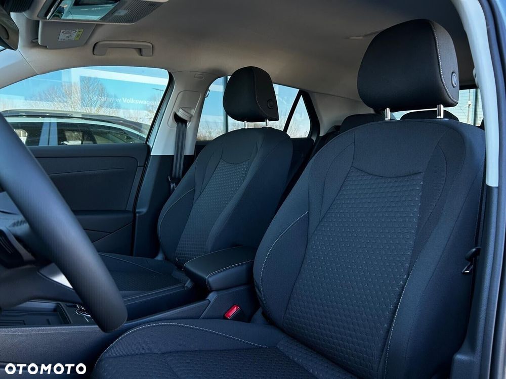 Volkswagen T-Roc - 5