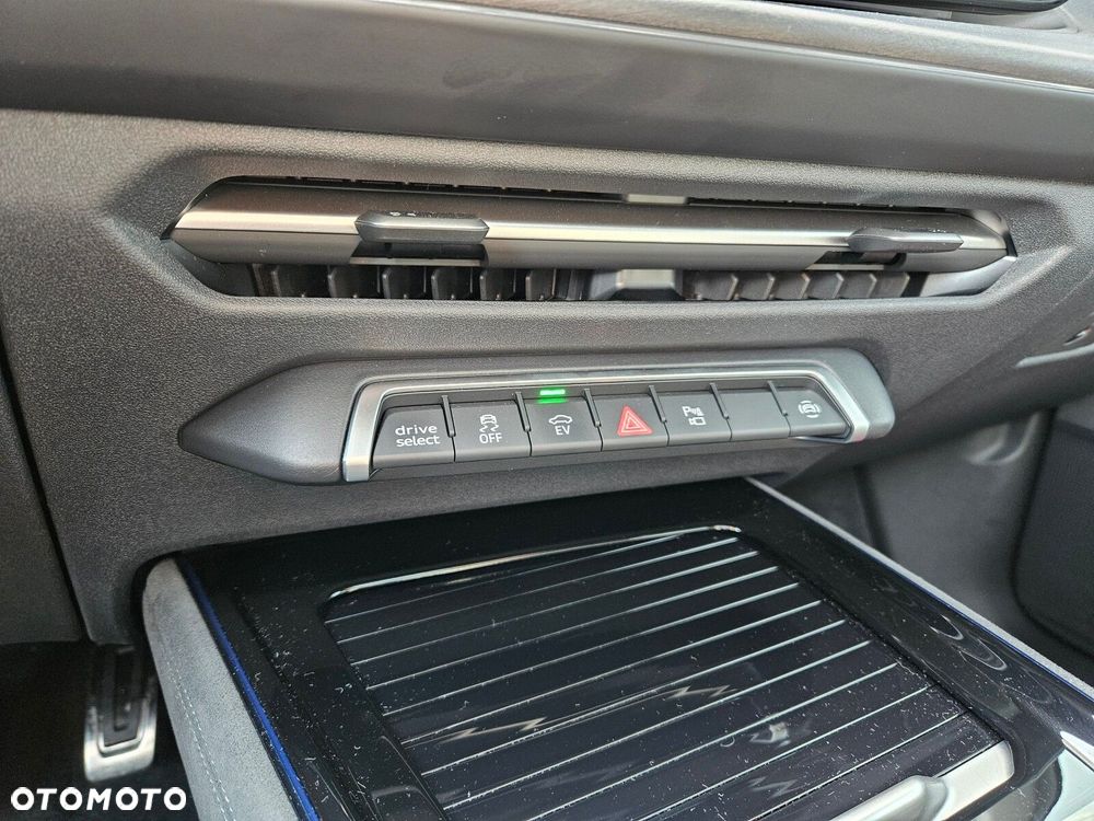 Audi Q3 Sportback - 20