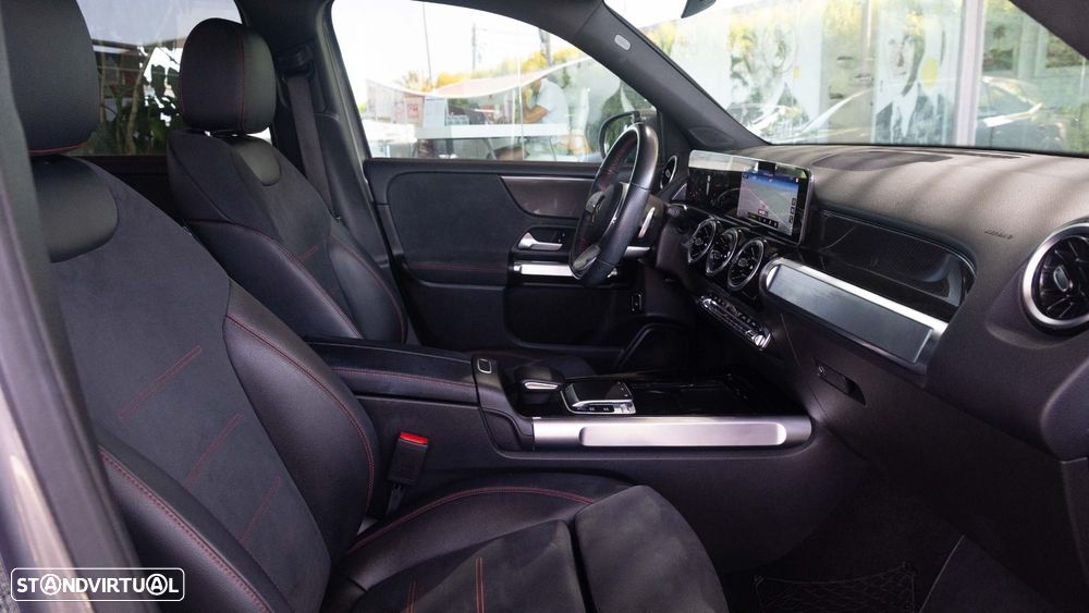 Mercedes-Benz GLB 180 d AMG Line - 12