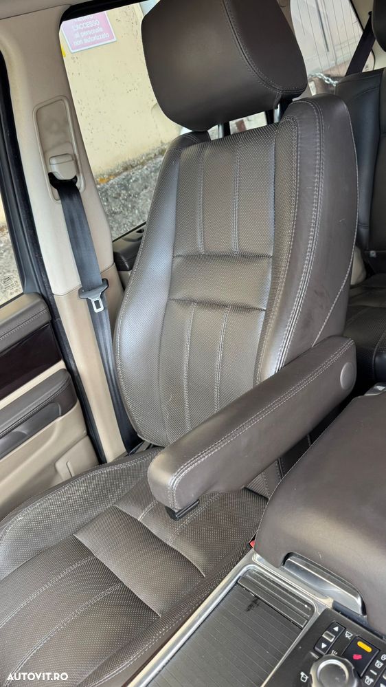 Land Rover Range Rover Sport 3.0 TDV6 HSE - 9