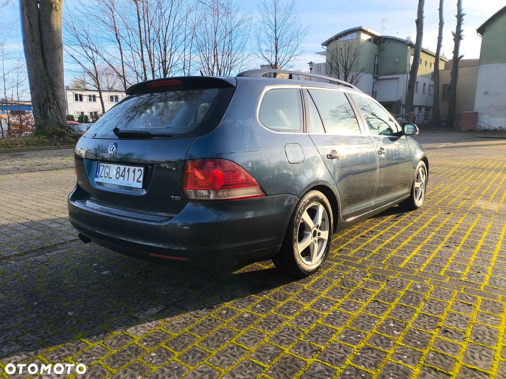 Volkswagen Golf 1.4 TSI Highline Optimum DSG - 4