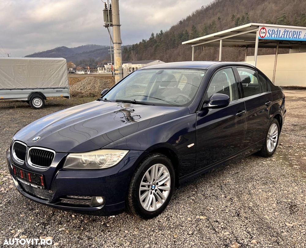 BMW Seria 3 320d DPF - 1