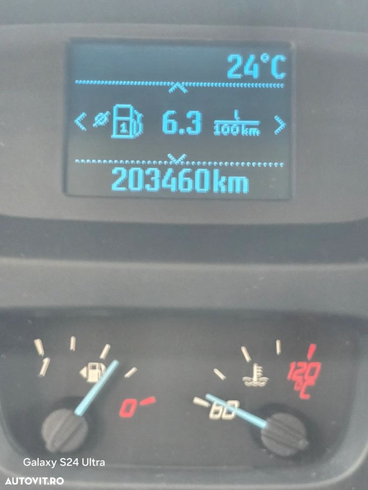Ford Tranzit - 15