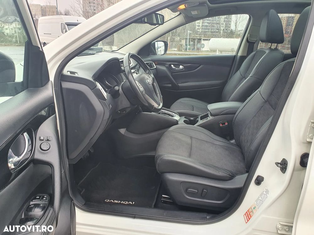 Nissan Qashqai 1.6 DCI Xtronic TEKNA+ - 12