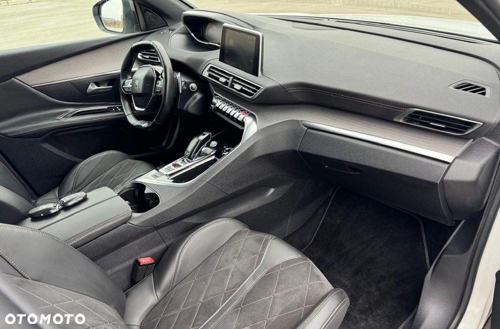 Peugeot 3008 2.0 BlueHDi GT S&S EAT8 - 29