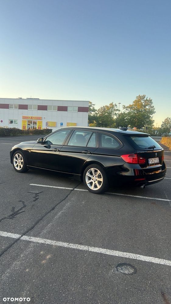 BMW Seria 3 318d - 10