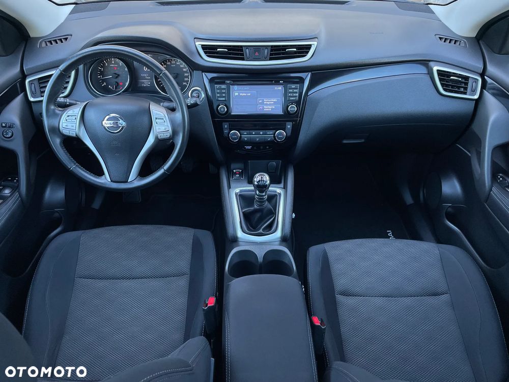 Nissan Qashqai 1.2 DIG-T N-Connecta EU6 - 5