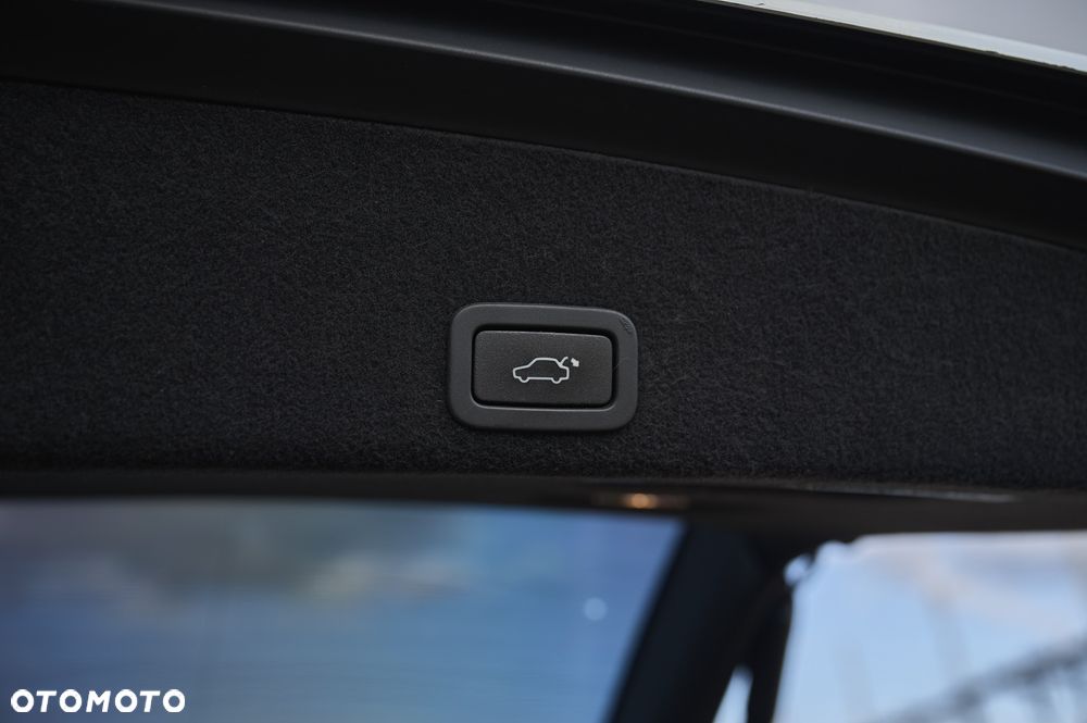 Volvo XC 60 D4 Drive-E Momentum - 20