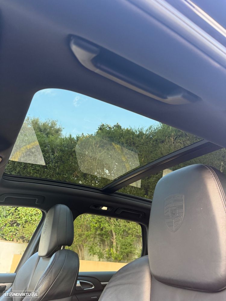 Porsche Cayenne S E-Hybrid Platinum Edition - 8