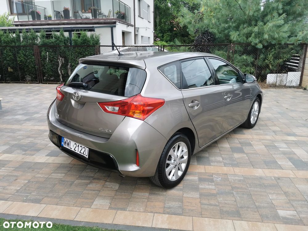 Toyota Auris 1.33 Dual-VVT-i Edition - 6