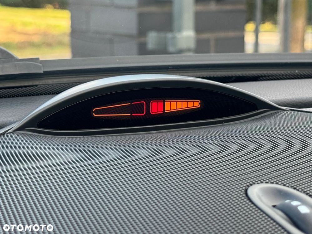 Mercedes-Benz Klasa C 200 CDI Automatik Elegance - 19