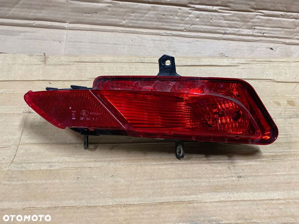 LAMPA TYŁ PRZECIWMGIELNA VOLVO XC60 31353286 EU