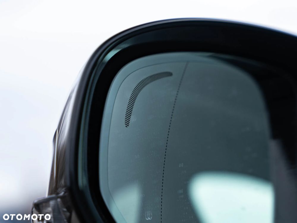 Volvo XC 60 B4 D Plus Bright - 41