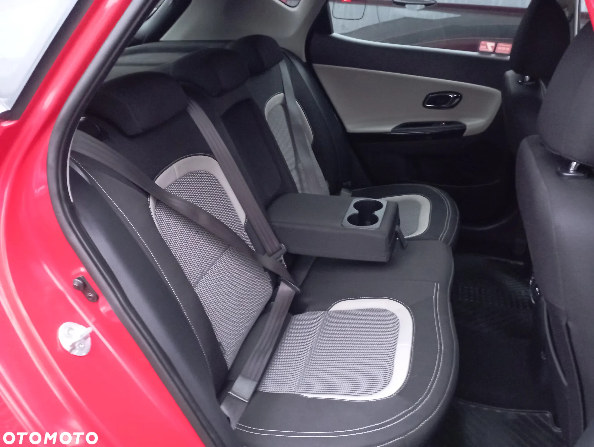 Kia Ceed Cee'd 1.6 GDI XL DCT - 10