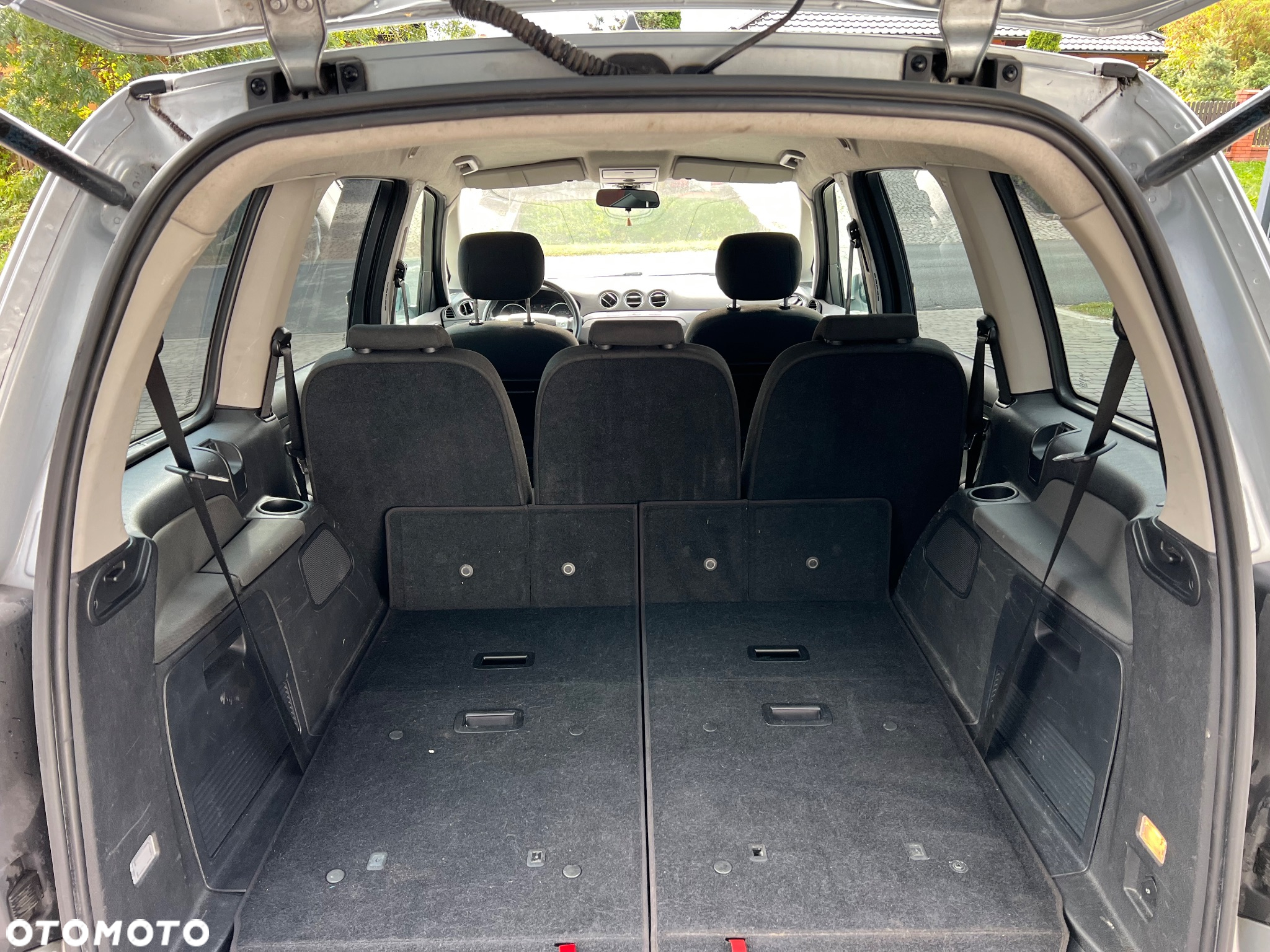 Ford Galaxy 2.0 TDCi Ambiente - 10