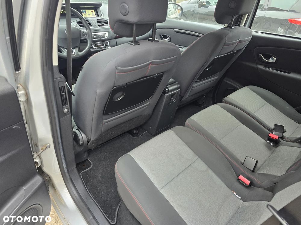 Renault Grand Scenic - 15