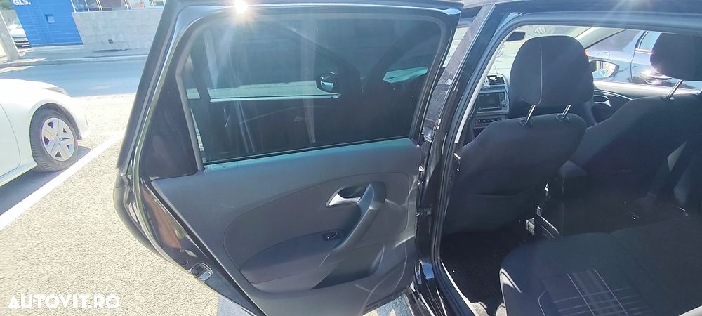 Volkswagen Polo - 9