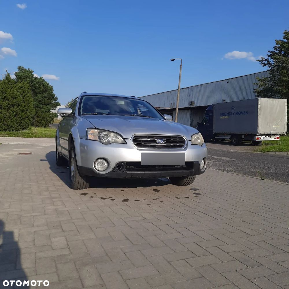 Subaru Legacy 2.5i MT - 1