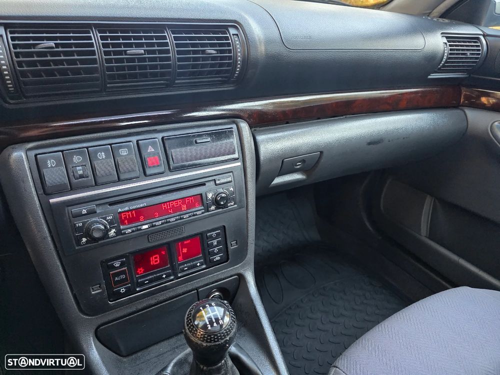 Audi A4 1.9 TDI Sport - 10