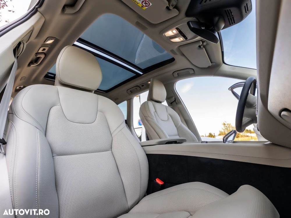 Volvo XC 60 T8 AWD AT PHEV Ultra Dark - 5