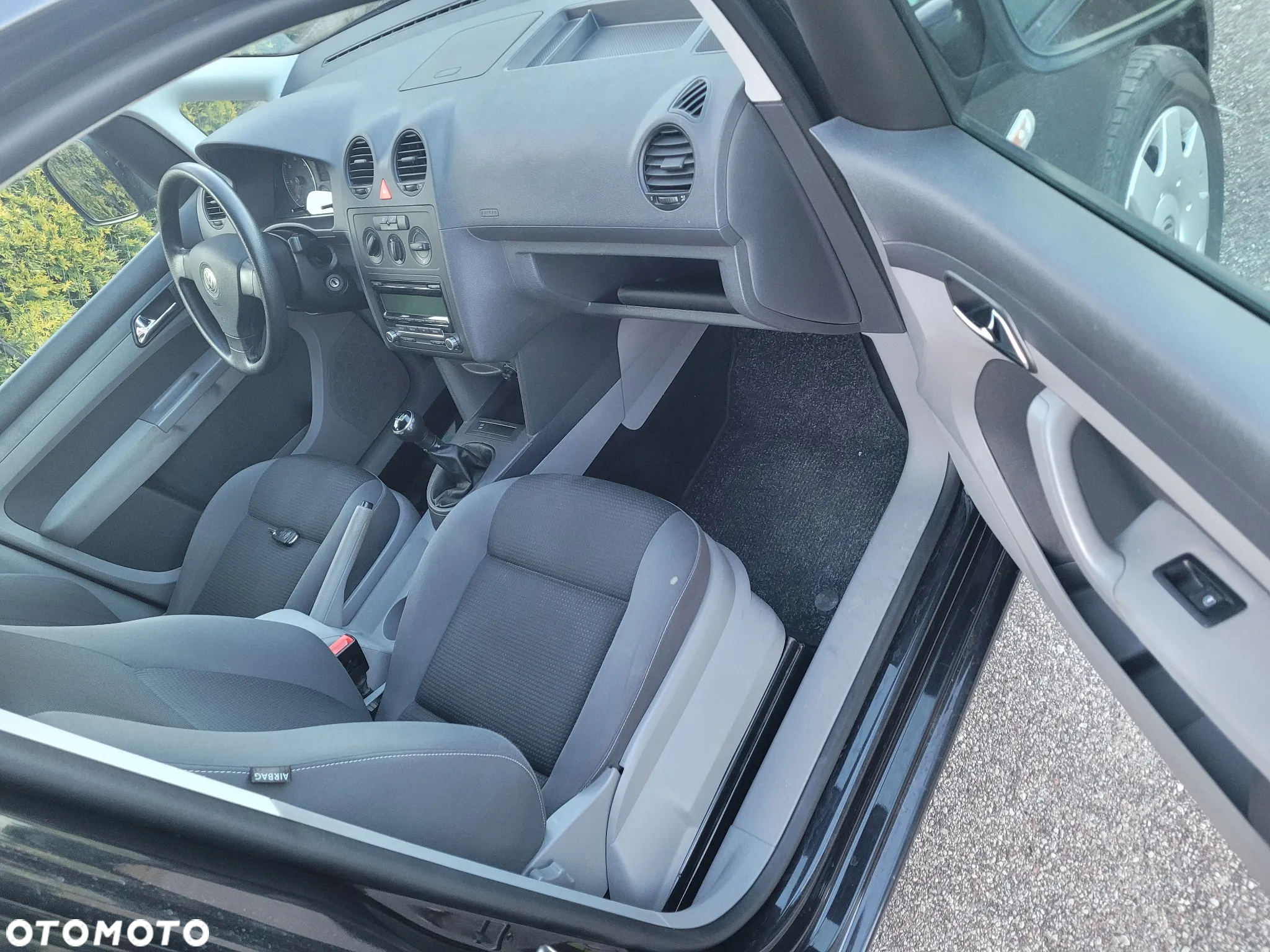 Volkswagen Caddy - 11