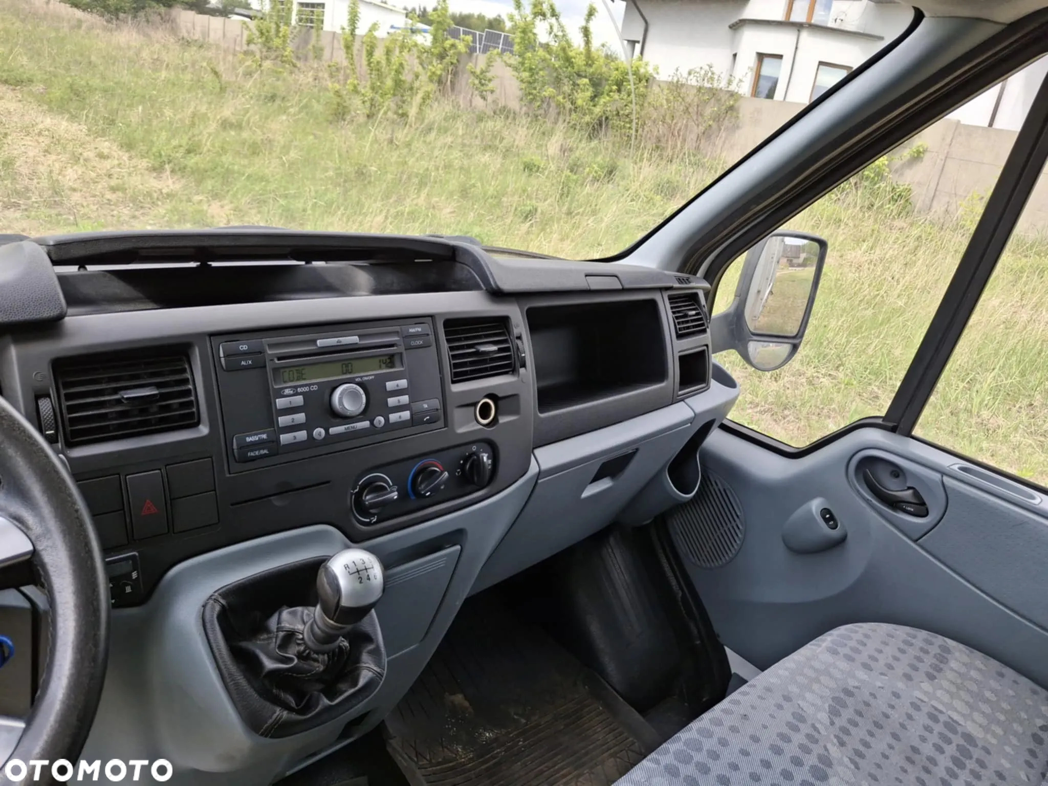 Ford Transit - 17