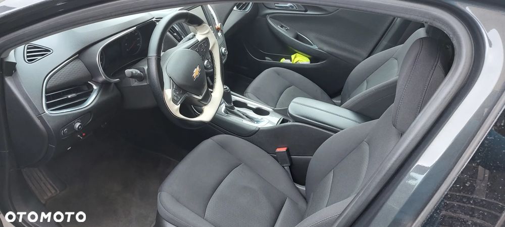 Chevrolet Malibu - 10