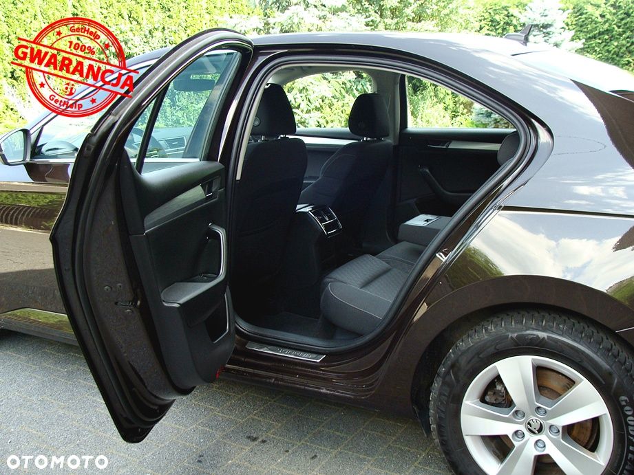Skoda Superb 2.0 TDI SCR Style - 18