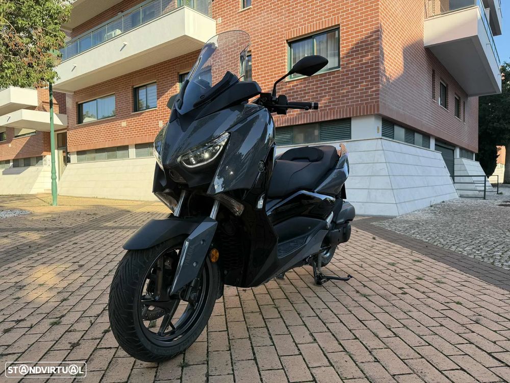 Yamaha X-Max Tech Max - 3